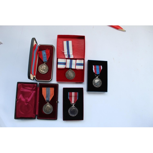 59 - Collection of six medals including 1952 - 1977 Queen's Silver Jubilee medal, 1952 - 2012 Queen's Dia... 