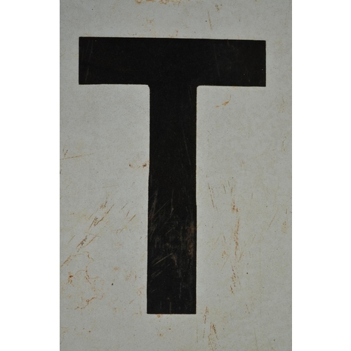 953 - An enamelled steel plate Texaco advertising sign.
H89.3xW24.1cm.