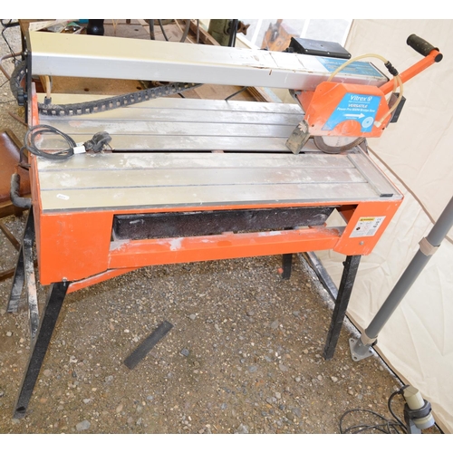 1242 - Vitrex 'Versatile' Power Pro 900W Bridge saw