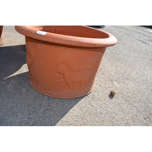 1227 - 4 terracotta pots, 2 with Greek style rim pattern, and 2 with walking cats, Largest D44cm, H38cm (8)