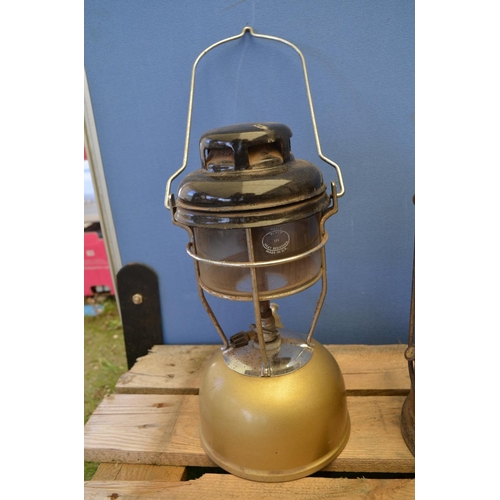 1235 - 5 lamps - 2 brass bodied Tillys, workman's Cohen 600 and yellow lamps, unusual paraffin lamp