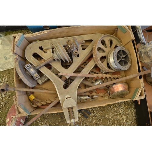 1244 - Collection of tools and accessories including a pulley wheel, door handles, vintage lights etc