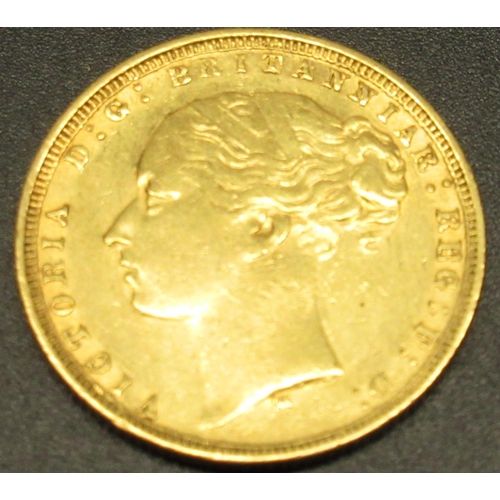 1021 - Victorian gold Sovereign, young head 1876