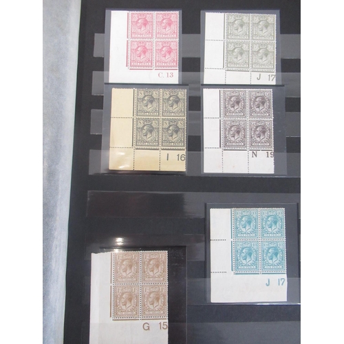 728 - George V, 12 corner blocks of 4 stamps with margins, unused. Ranginging from half penny to one shill... 