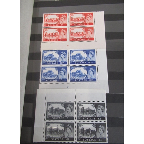 731 - Elizabeth II, album contianing a very good selection of young head stamps, unused and most in block ... 