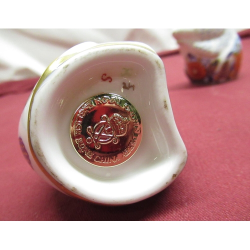 1166 - Royal Crown Derby Collectors Guild Exclusive Field Mouse and a Poppy Mouse both with gold stoppers, ... 