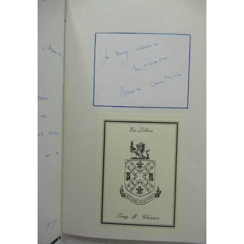 156 - Chatwin(Bruce) The Songlines, Jonathan Cape, Reprint 1987, letter from author glued to front cover i... 