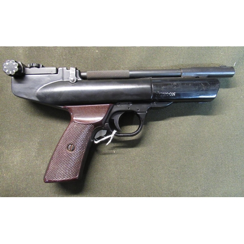 709 - webley typhoon .177 break barrel air pistol (1977-82)