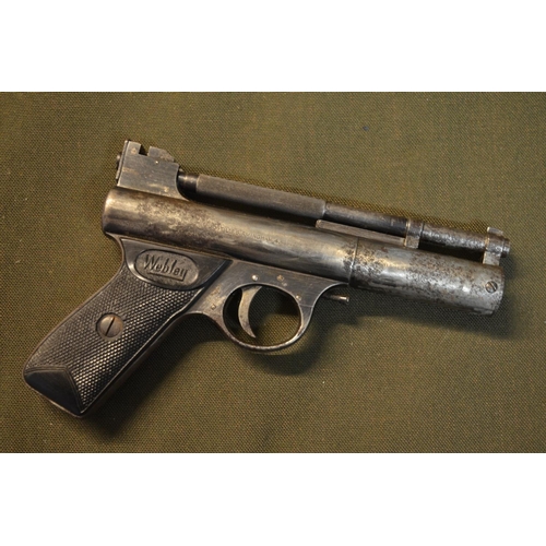 794 - A vintage Webley Mark 1 .22 over lever action air pistol in working order.