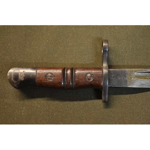 540 - Remington 1913 bayonet, complete with leather sheath