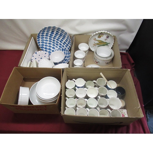 107 - Royal Worcester ware - Evesham souffle dishes, other Royal Worcester oven to tableware including Roy... 