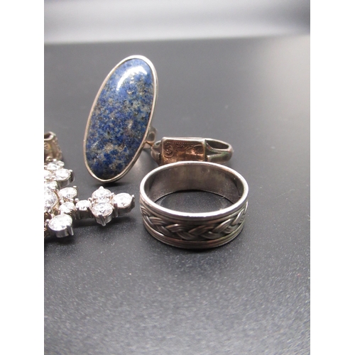 155 - Collection of silver jewellery incl. two polished agate and other rings, tie clip, and a paste set c... 