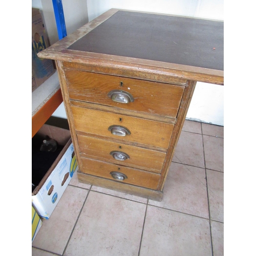 215 - C20th oak twin pedestal desk with inset top and eight drawers, W170cm D80cm H77cm