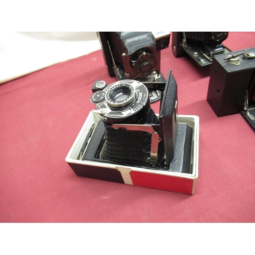 378 - Eastman Kodak Company no.2 folding pocket Brownie, Kodak SIX-20 folding camera with F6,3-10.5cm lens... 