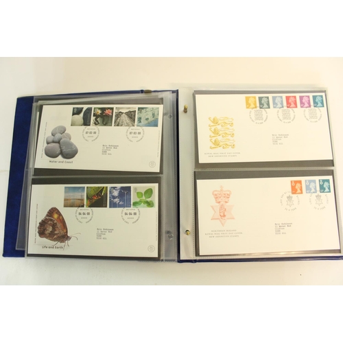 556 - Large collection of FDCs in seven albums