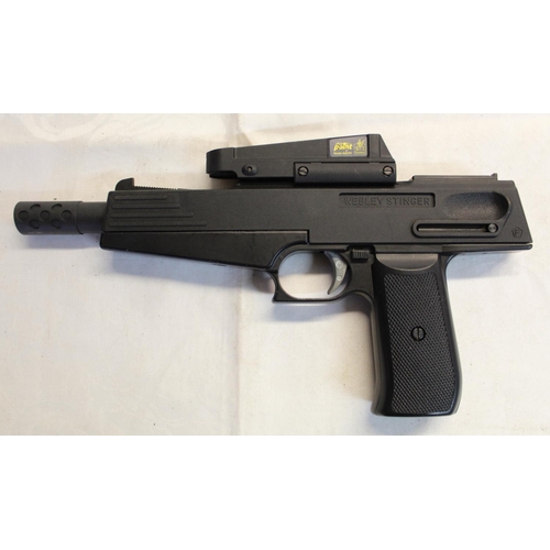 176 - Webley Stinger NVSN .177 BB slide action air pistol with mounted scope and black plastic grips 0.8lb... 