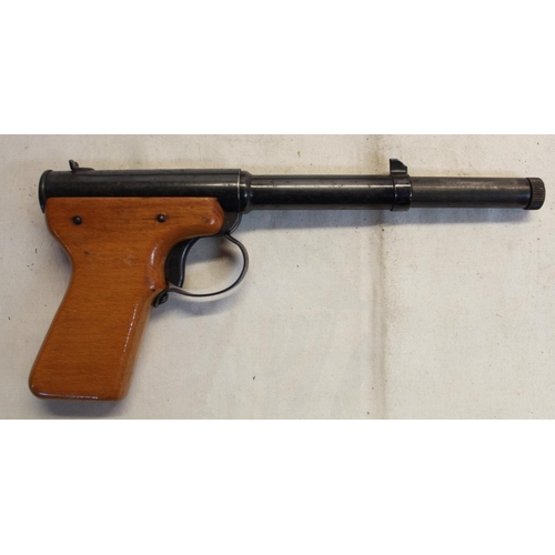 464 - Diana mod II .177 Gat air pistol with wooden grips and a black barrel (1966) 1.2lb/ft