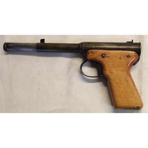 466 - Diana modII .177 Gat air pistol 0.2LB/FT with wooden grips and a black barrel