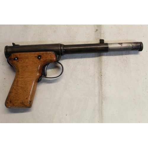 466 - Diana modII .177 Gat air pistol 0.2LB/FT with wooden grips and a black barrel