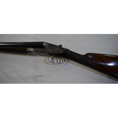 428 - Cased William Powell side lock 12 gauge side by side double barrel shot gun. Double trigger with eje... 