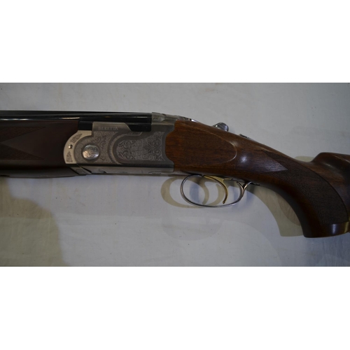 431 - Cased Beretta 686 Silver Pigeon 12 gauge over/under double barrel shot gun. Single trigger with ejec... 