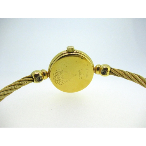 83 - Ladies Gucci 2700L quartz gold plated rope twist cocktail watch, the back stamped Gucci 2700L 007101... 