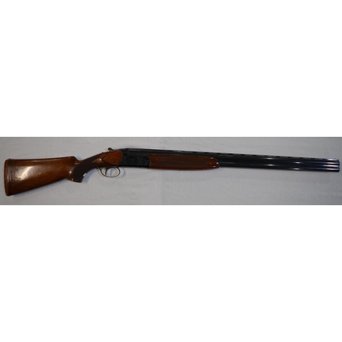 327 - A Franchi 12g O/U shotgun with single trigger and ejectors, 28' barrel, overall length 44.5'. Serial... 