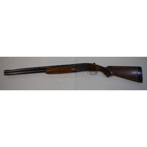 333 - A Miroku 12 gauge O/U double barrelled shot gun. Serial No 725544. Barrell length 26'. Overall 44.5'... 