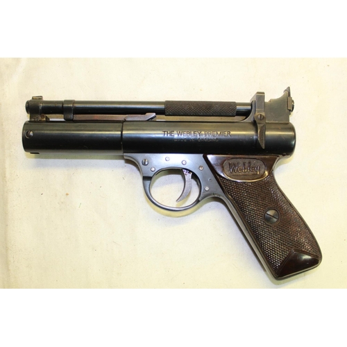 482 - Boxed Webley premier over lever .22 air pistol SN:512 2.6lb/ft