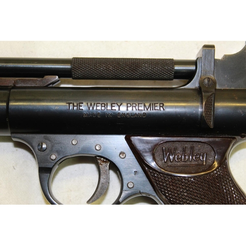 482 - Boxed Webley premier over lever .22 air pistol SN:512 2.6lb/ft