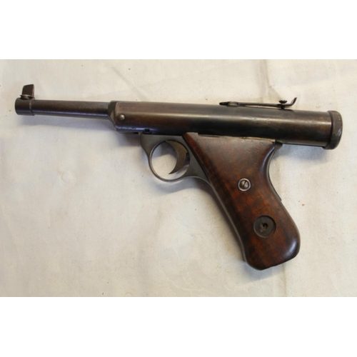 493 - Haenel break barrel .177 air pistol with wooden grips and a metal Haenel emblem on grips 1.5lb/ft