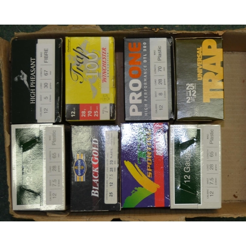 516 - 200 mixed 12 gauge shotgun cartridges in original boxes.