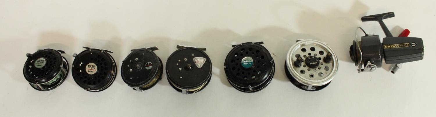 Five Daiwa fly reels, a Winfield fly reel and a Daiwa no. 750 spinning reel  (7)