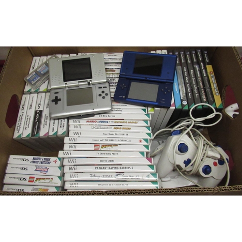 1112 - 2004 Nintendo DS console, 2008 Nintendo DS Console, Wii controllers, Wii, Nintendo Gamecube and DS G... 