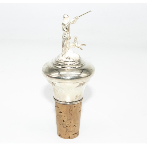 1064 - Contemporary hallmarked silver topped cork bottle stopper, the top depicting shooter and gun dog, st... 