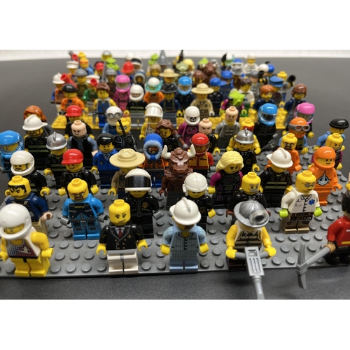 1114 - Collection of 94 mixed Lego figures, most from Lego City