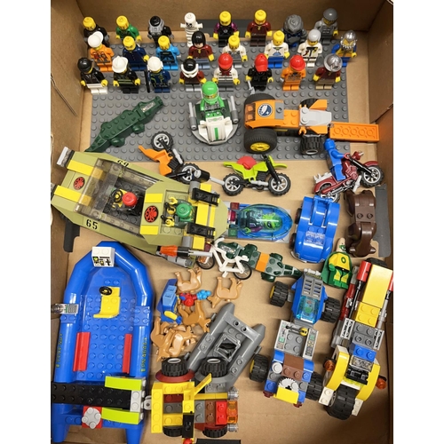 1115 - Collection of Lego figures, animals and vehicles