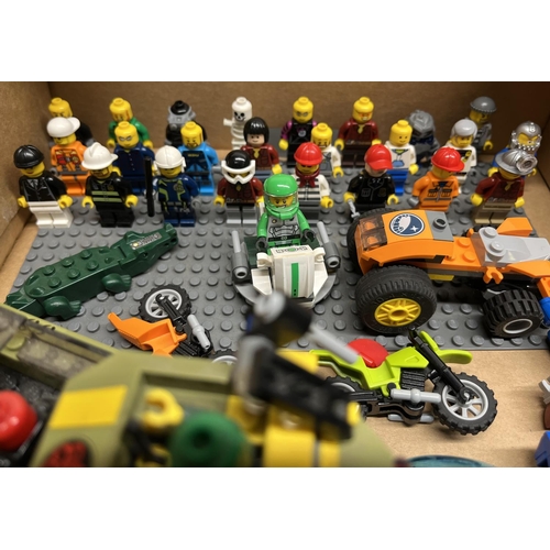 1115 - Collection of Lego figures, animals and vehicles
