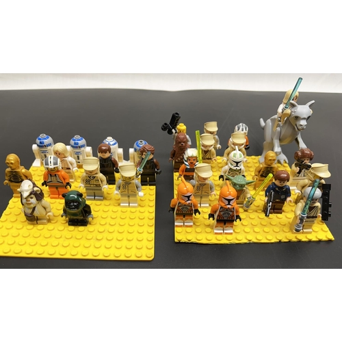 1119 - Collection of Lego Star Wars figures inc. Rebel fighters, Clone troopers, Leia, Chewbacca, C-3PO, Ew... 