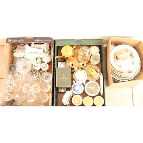 62 - Collection of miscellaneous pottery and glassware to include 1920s dressing table set, German Dresde... 