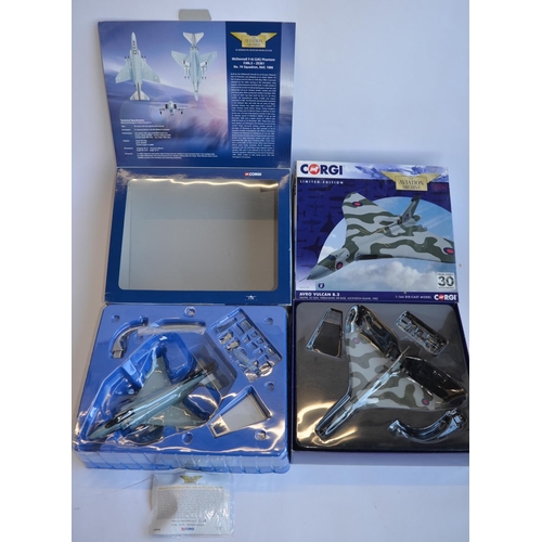 812 - 5 1/72 boxed Corgi die-cast model aircraft and 1 1/144:
AA33604 1/72 Panavia Tornado GR1, 75 Anniver... 