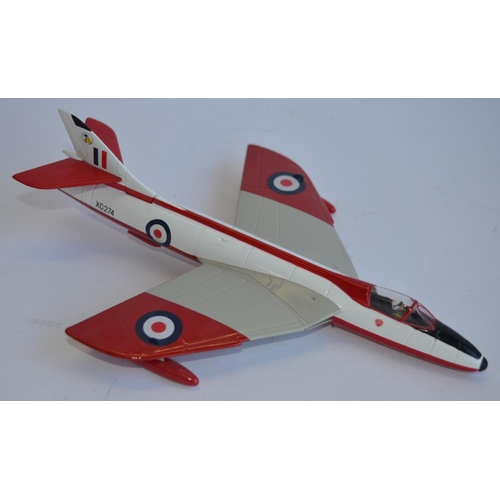 812 - 5 1/72 boxed Corgi die-cast model aircraft and 1 1/144:
AA33604 1/72 Panavia Tornado GR1, 75 Anniver... 