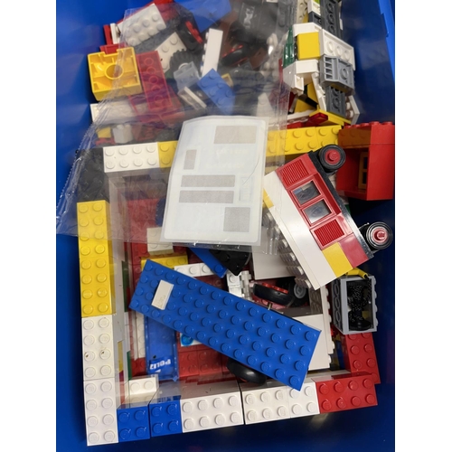 1118 - Large collection of Lego pieces in a wood box (75cm wide x 33cm deep x 36.5ccm high) and three other... 