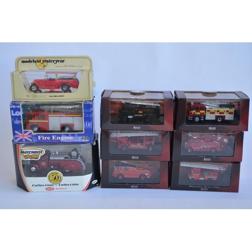 820 - 6 Atlas Editions cased 1/76 fire engine models including A Green Goddess, AEC Regent 3, Leyland TLM ... 