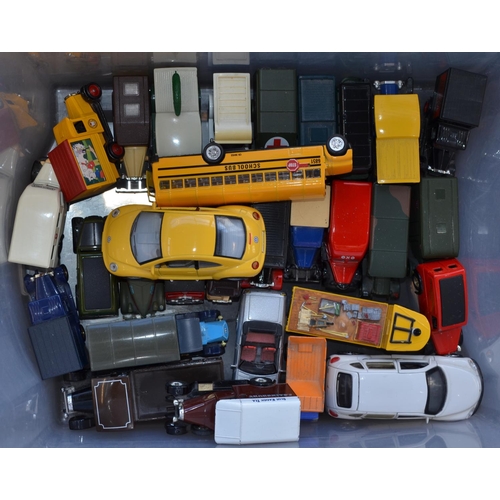 822 - A large collection of mostly boxed die-cast vehicle models from Lledo, Matchbox, Corgi etc. Also inc... 