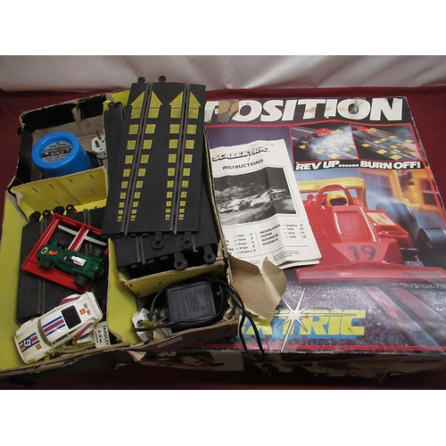 841 - Scalextric Pole Position circuit track and cars in original box together with similar Scalextric veh... 