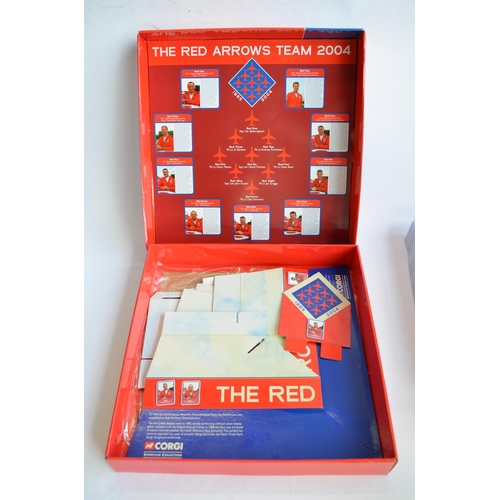 860 - A Corgi Red Arrows 40th season commemorative set (CSFS11009), all 9 in a diamond formation diorama s... 