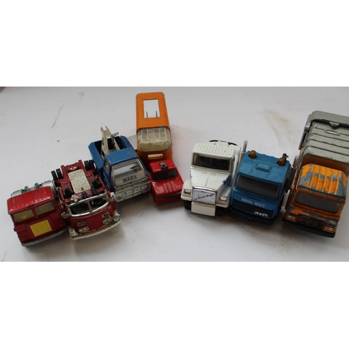 1146 - Dinky, Corgi, Matchbox trucks, cars and vehicles, in playworn condition, for spares and repairs