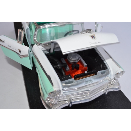 1151 - 3 boxed 1/18 die-cast car model by Road Legends:
1957 Chevrolet Bel Air (cat no 92108)-not attached ... 