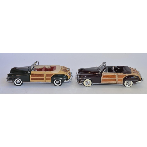 1170 - 2 1/24 die-cast Franklin Mint 1948 Chrysler Town And Country Cabriolet models, one with box. Conditi... 